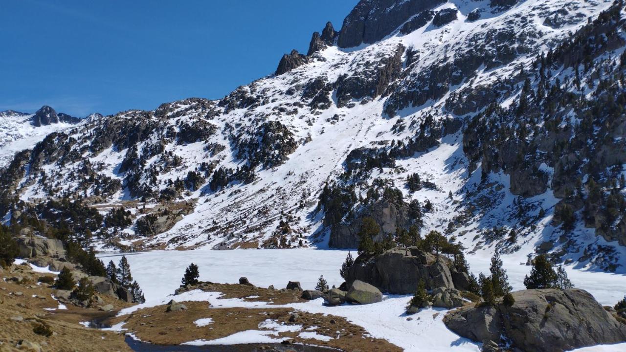 Esqui, Aigueestortes Y Boi-Tauell A Tus Pies En Ebrehogar Pla de l'Ermita Exterior foto